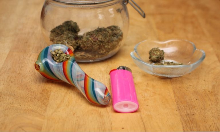 how-properly-pack-bowl-weed-featured